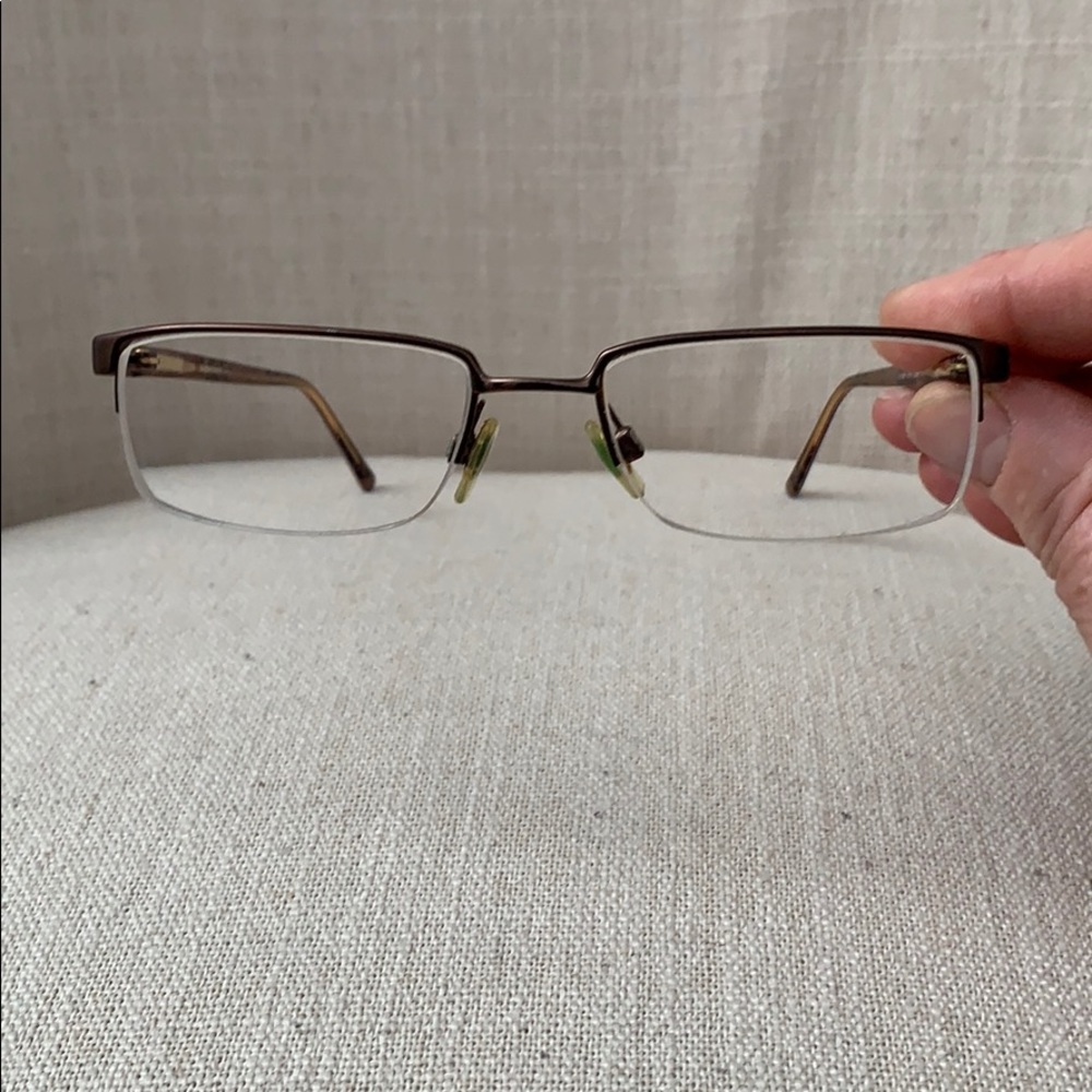 Burberry case and glasses 🤓 - Picture 2 of 12
